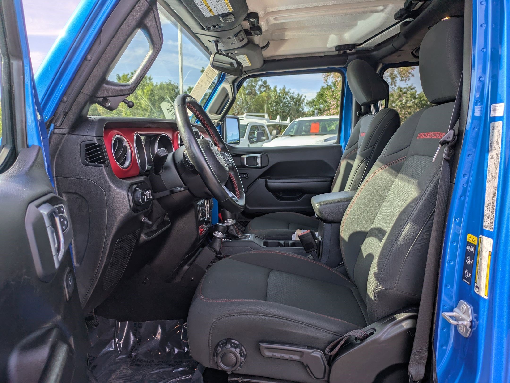 Used 2021 Hydro Blue Pearlcoat Jeep Unlimited Rubicon image 15