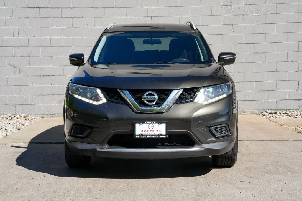 Used 2014 Nissan Rogue SV with VIN 5N1AT2MK7EC868775 for sale in Butler, NJ