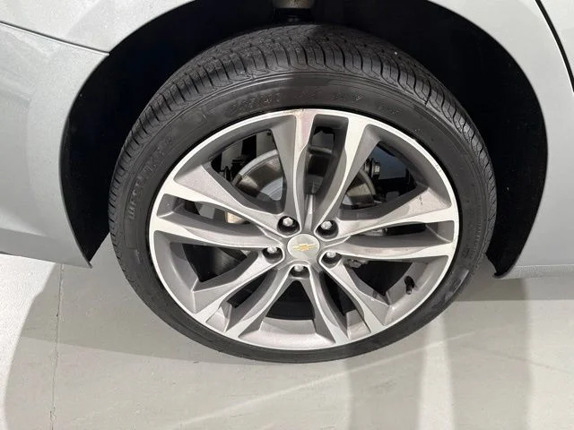 Used 2024 Gray Chevrolet LT image 13