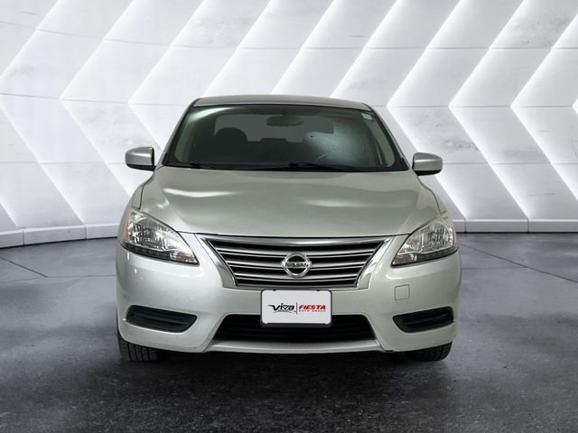 Used 2014 Silver Nissan SV image 2