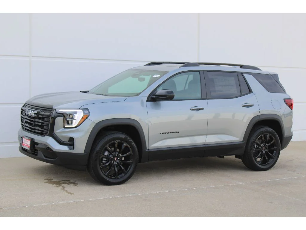 2026 GMC Terrain Elevation FWD's photo