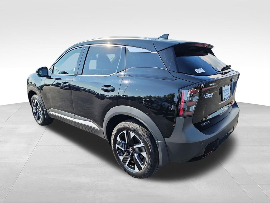 Used 2025 Black Nissan SR image 4