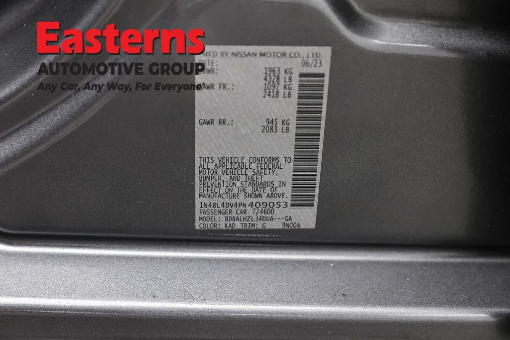 Used 2023 Gray Nissan 2.5 SV image 35