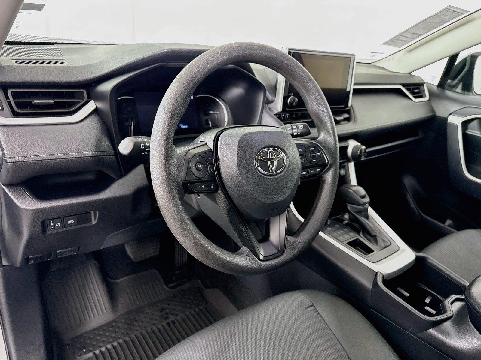 Certified Used 2025 Silver Sky Metallic Toyota XLE image 4