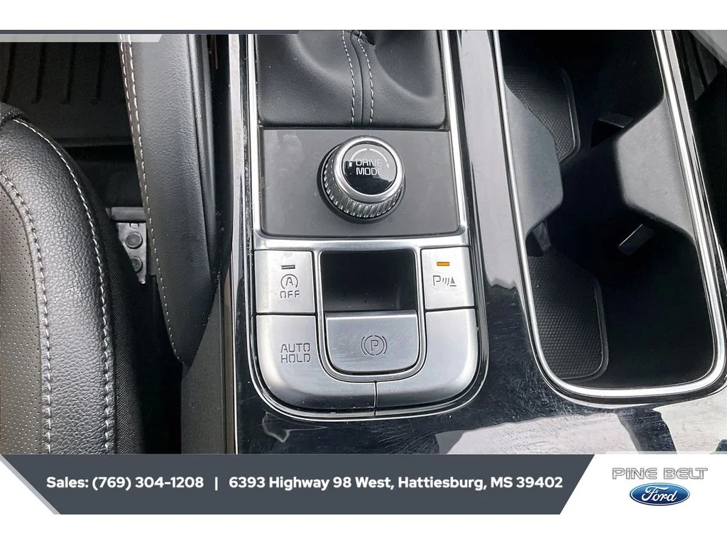 Used 2024 Ebony Black Kia EX image 23