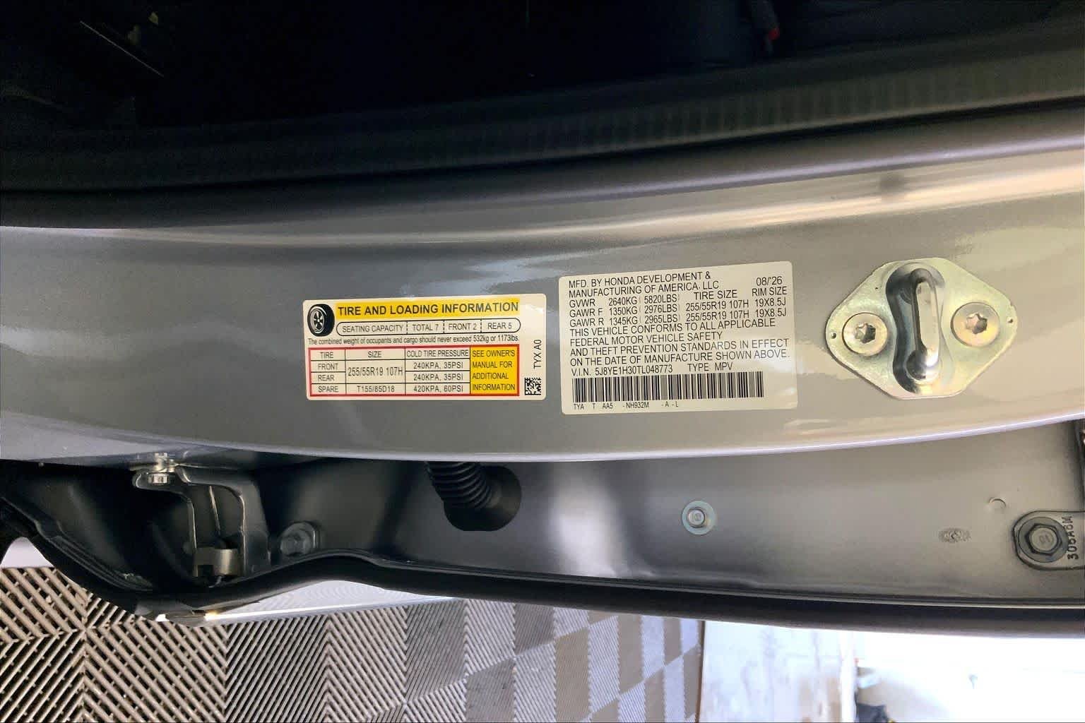 New 2026 Solar Silver Metallic Acura BASE image 13