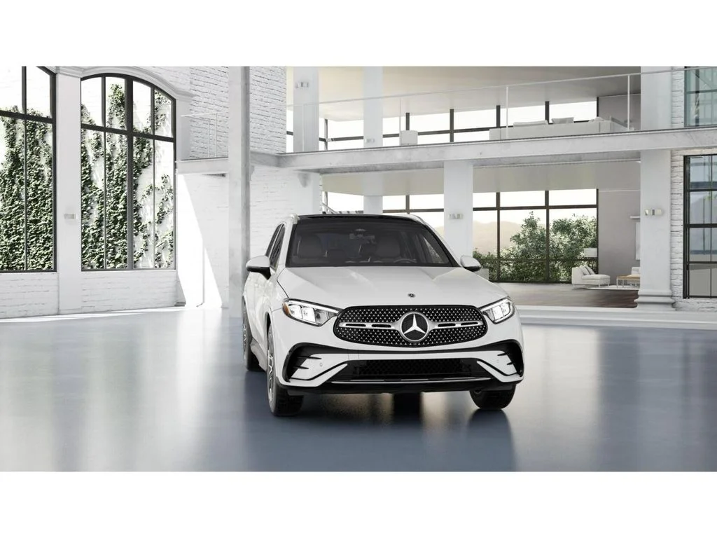 New 2027 White Mercedes-Benz GLC 300 image 8