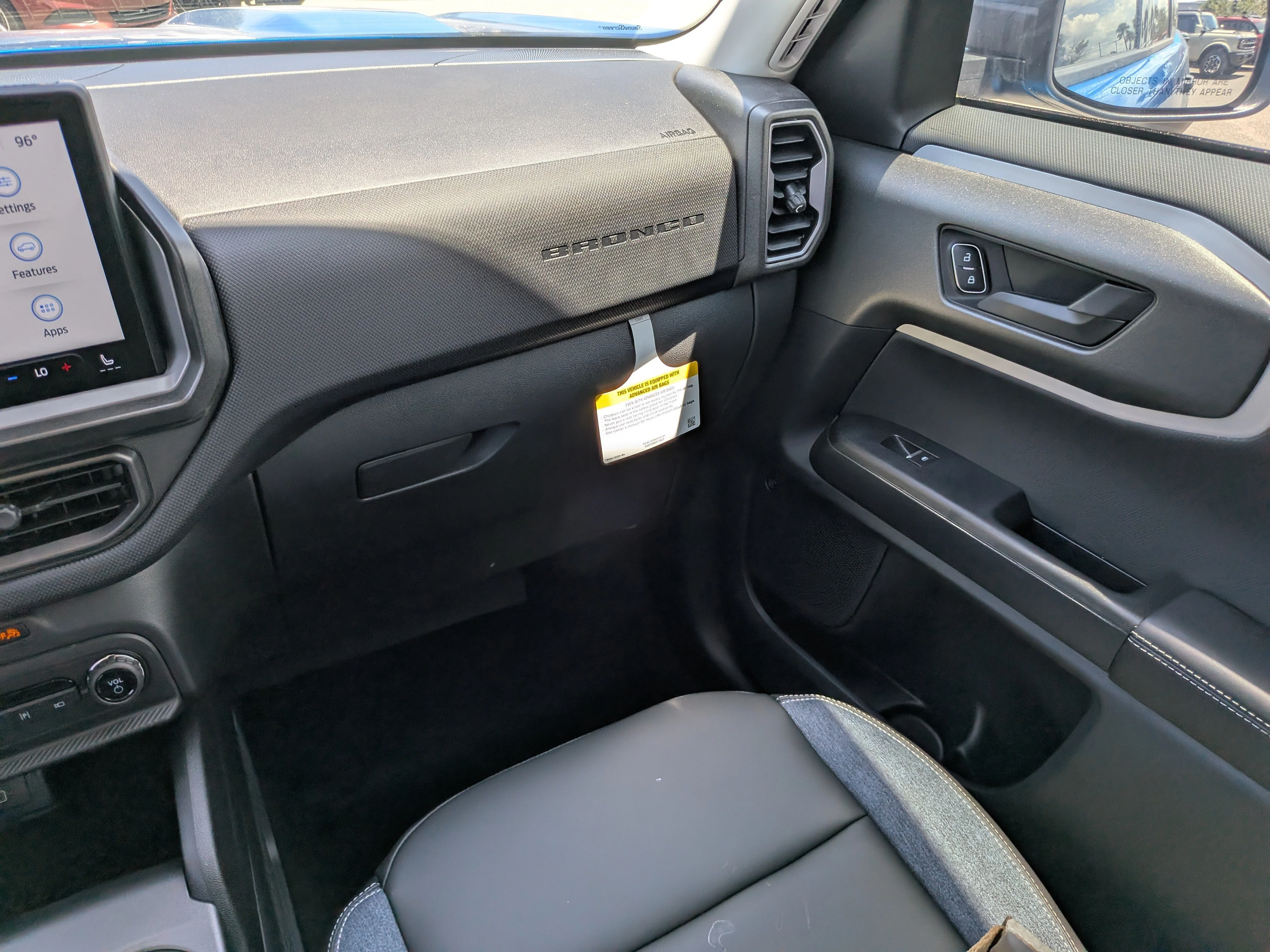 New 2026 Velocity Blue Metallic Ford Outer Banks® image 16