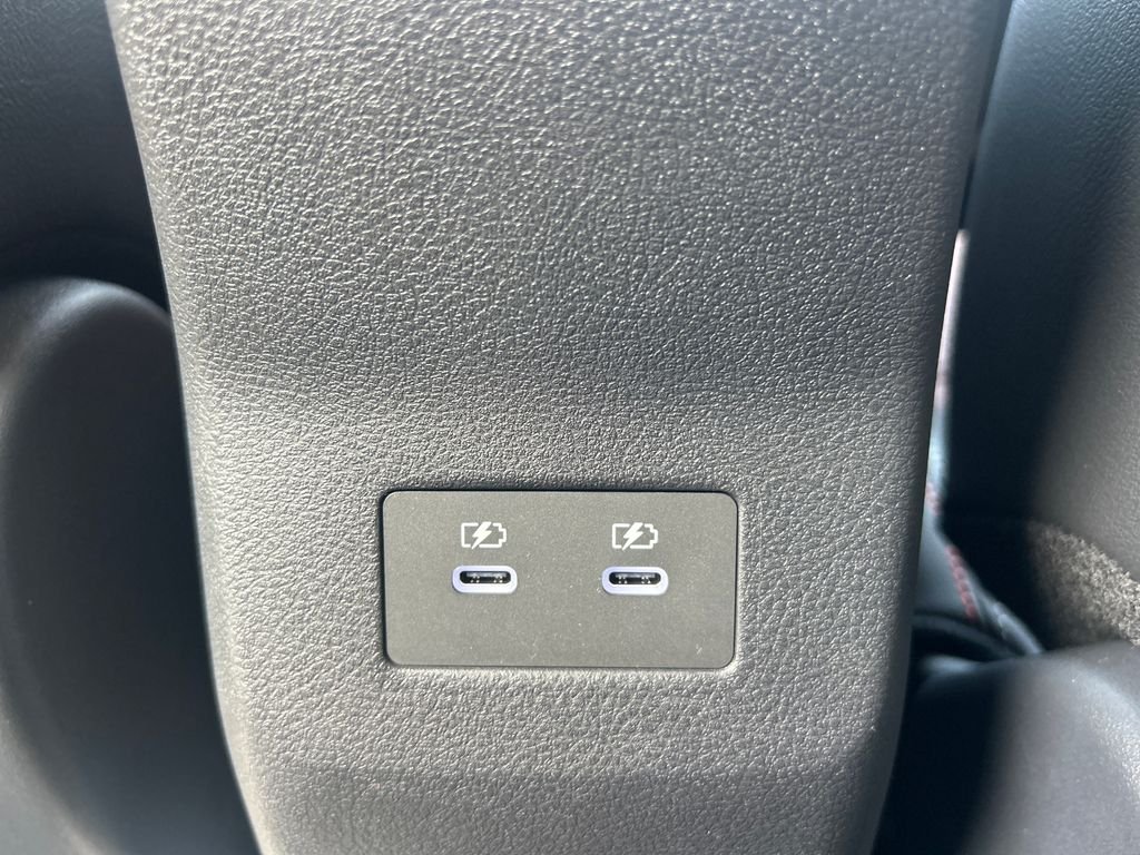 New 2026 Nissan Kicks SR 4D Sport Utility