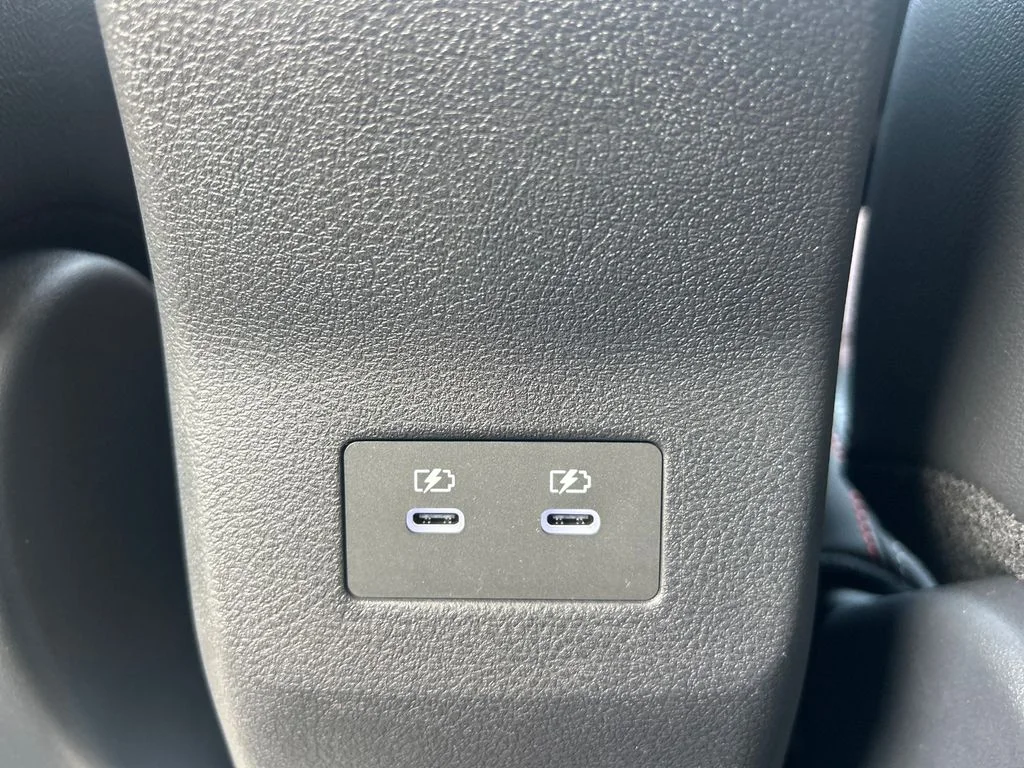 2026 Nissan KICKS SR - Photo 22