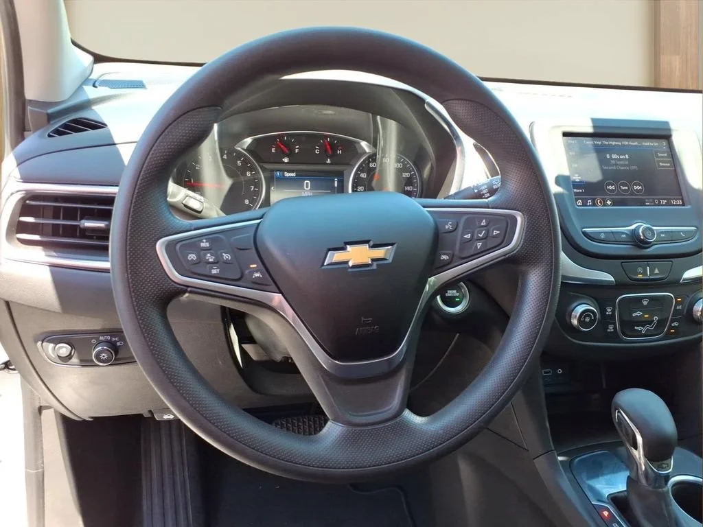 Certified Used 2022 Summit White Chevrolet LT image 3