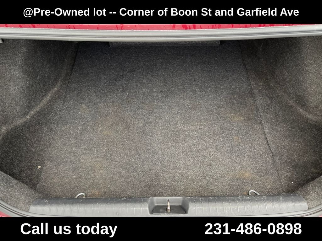 Used 2010  Honda LX image 25