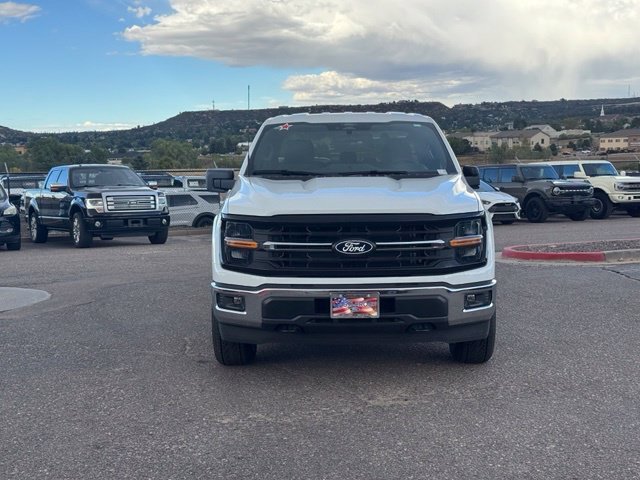 New 2026 Oxford White Ford XLT image 7