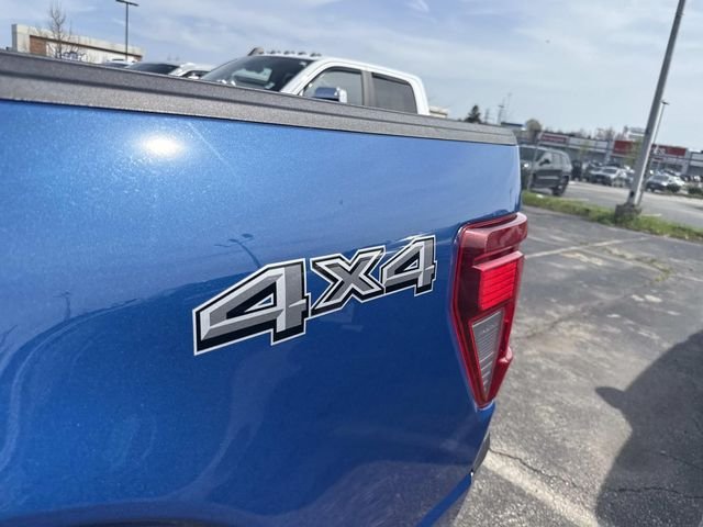 Used 2025 Atlas Blue Metallic Ford XLT image 20