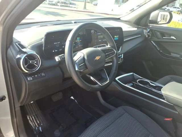 Used 2025 Sterling Gray Metallic Chevrolet LT image 7