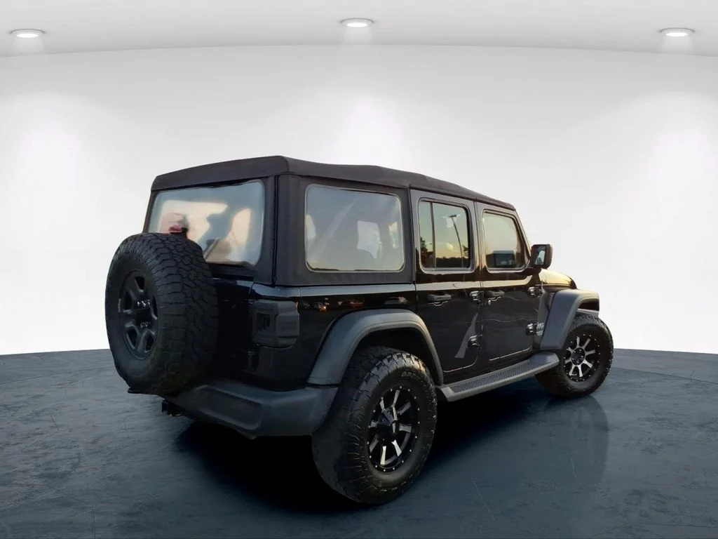 Used 2019 Black Jeep Unlimited Sport image 8