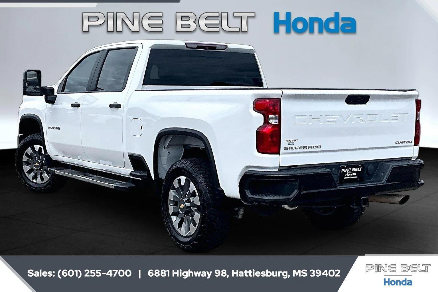 Used 2024 Summit White Chevrolet Custom image 2