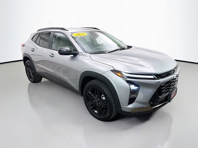 2025 Chevrolet Trax Activ's photo