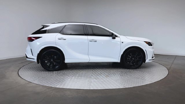 Used 2023 White Lexus RX 500h F SPORT Performance image 9