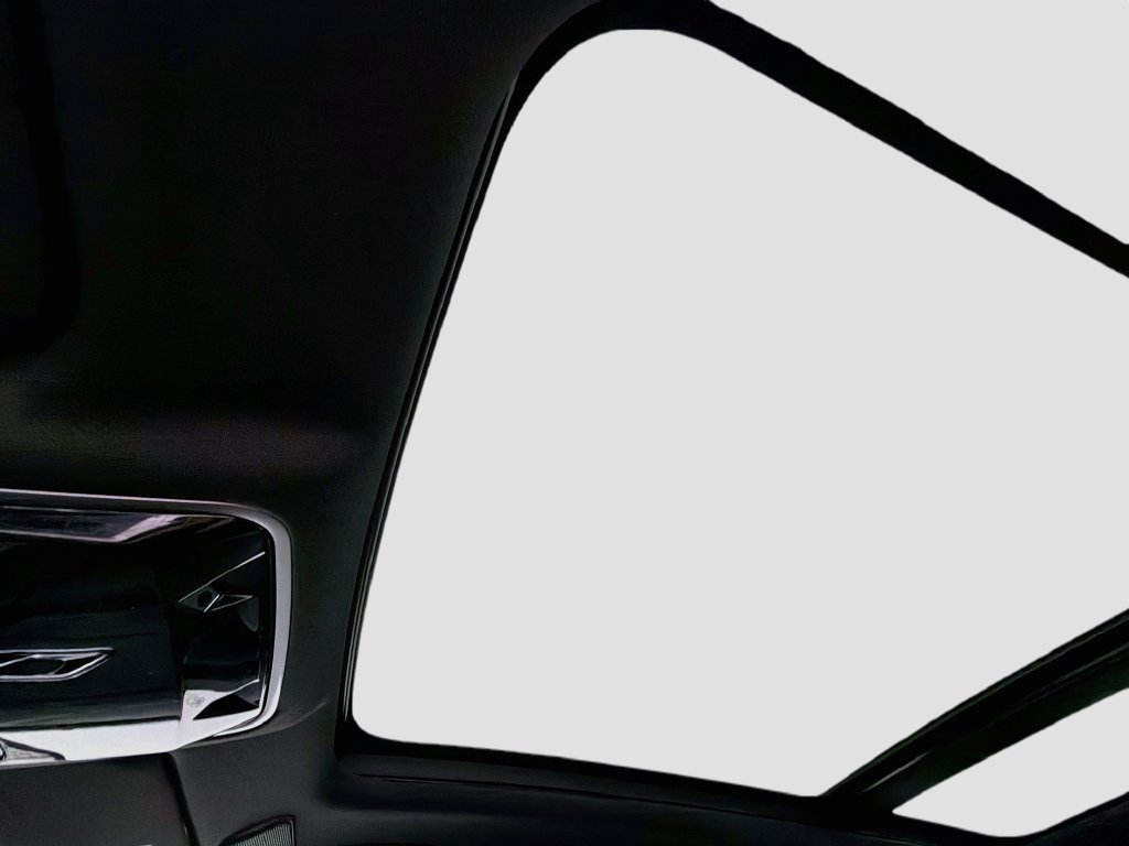 Used 2026 White Land Rover S image 23