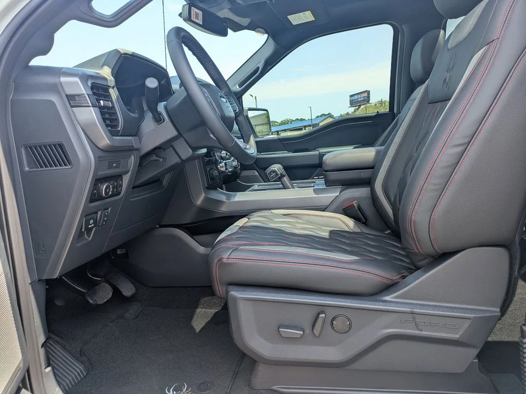 New 2026 Avalanche Ford XLT image 14