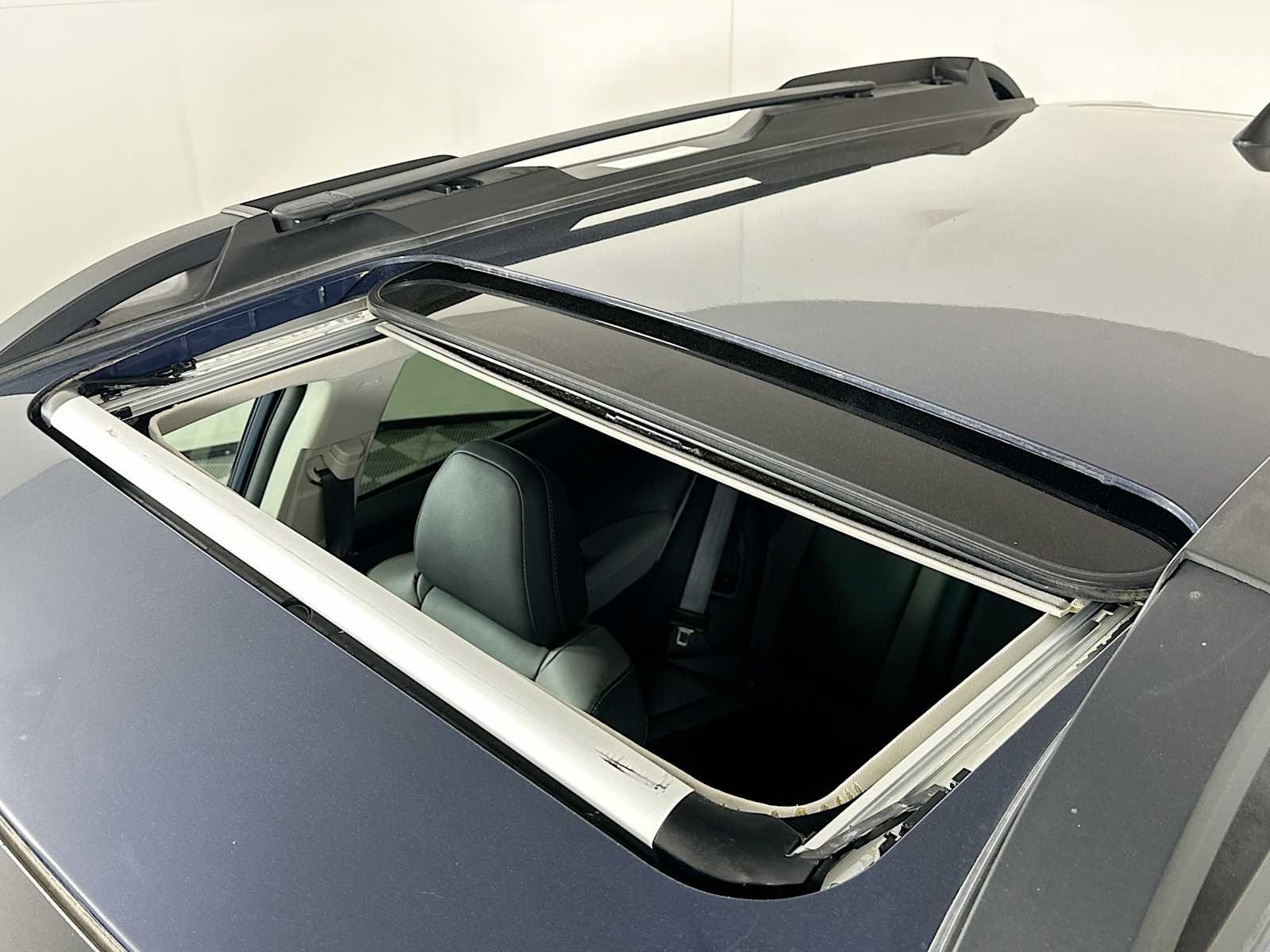 Certified Used 2025 Cosmic Blue Pearl Subaru Onyx Edition image 19