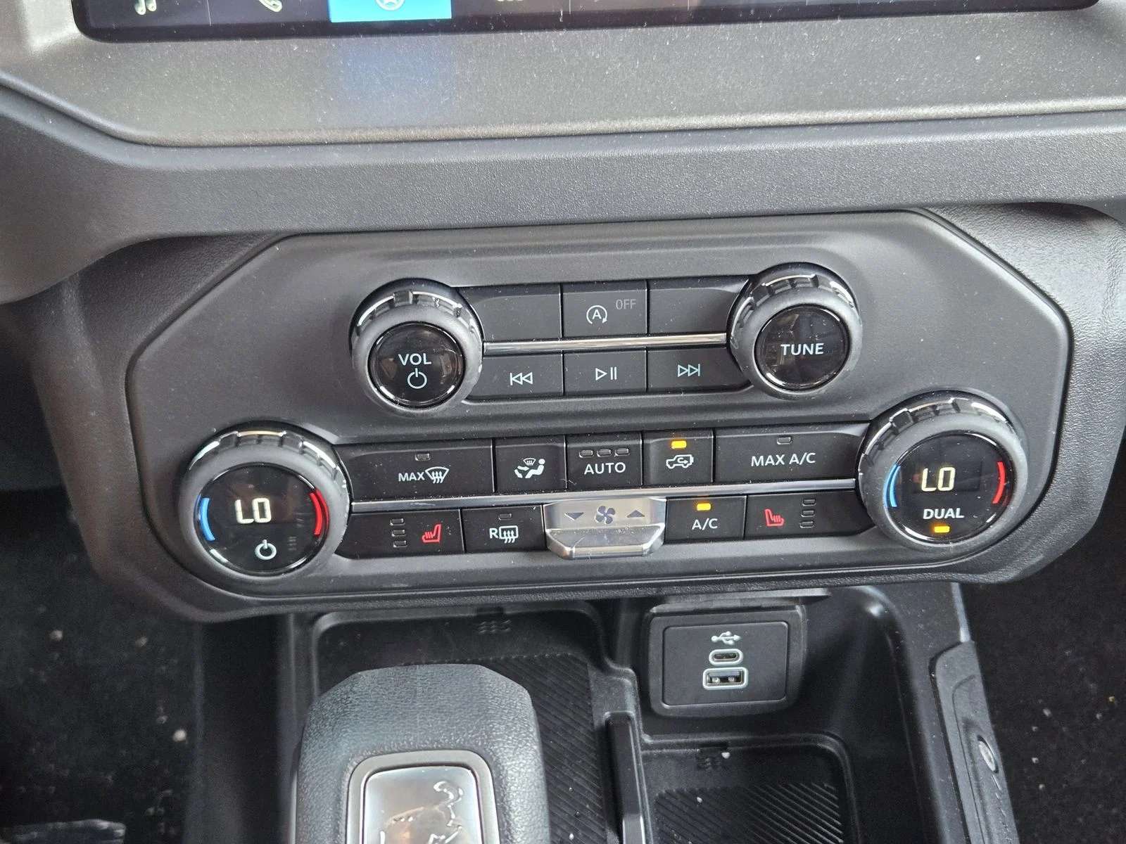 New 2026 Carbonized Gray Metallic Ford Big Bend® image 13