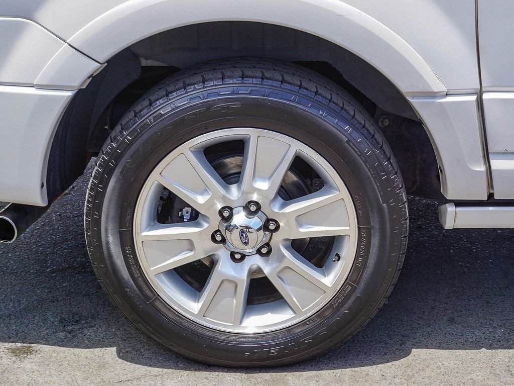Used 2013 White Ford Limited image 8
