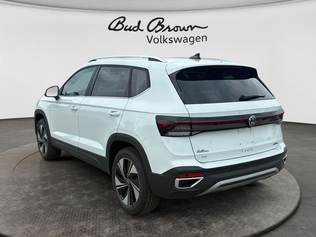 New 2026 Pure White Volkswagen 1.5T SE image 3