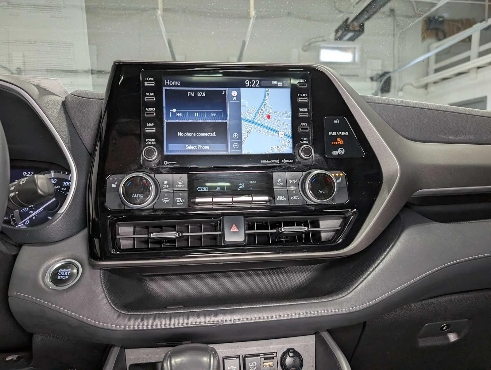 Used 2021 Magnetic Gray Metallic Toyota XLE image 37