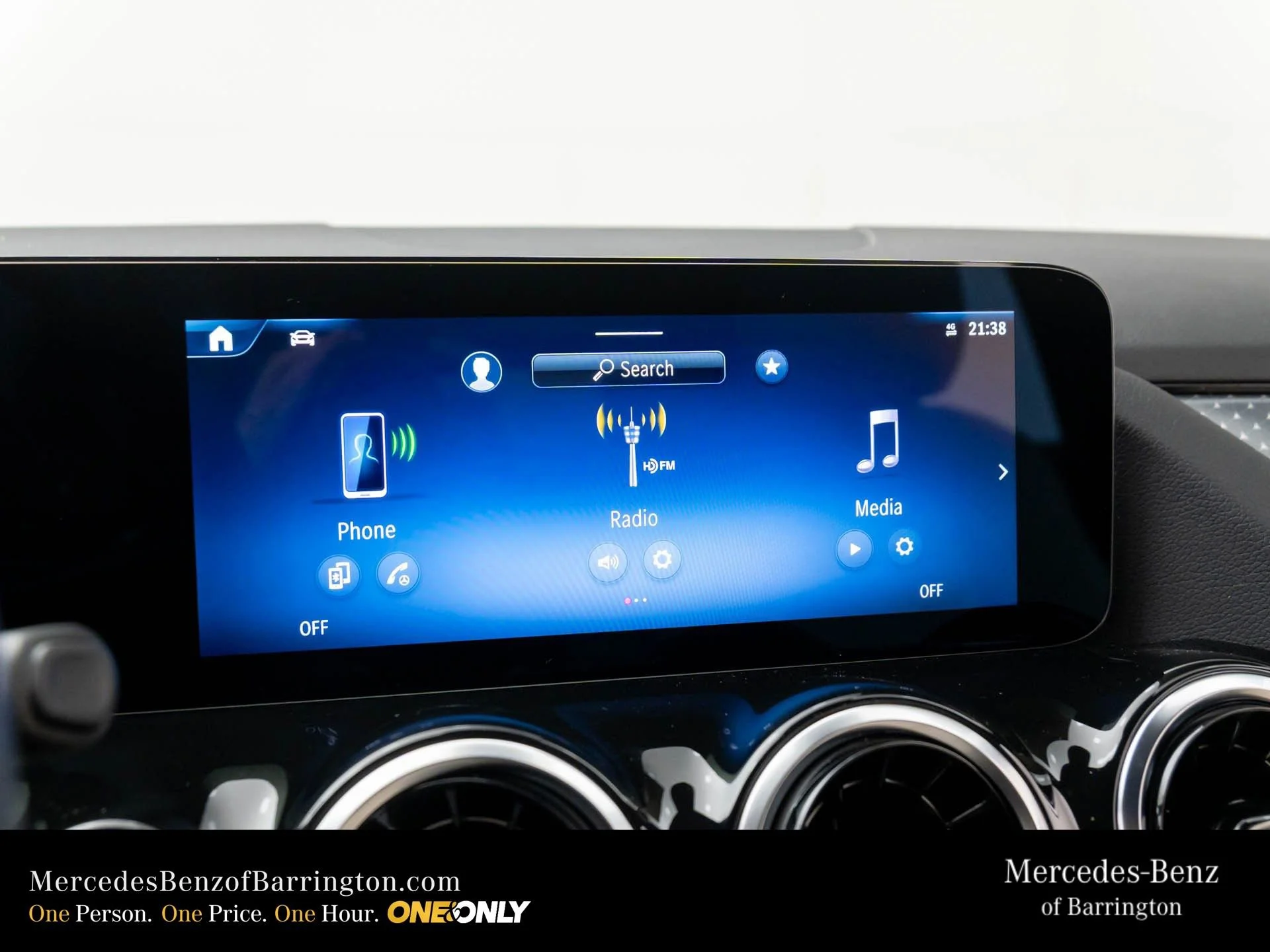2025 Mercedes-Benz GLA GLA250 - Photo 64