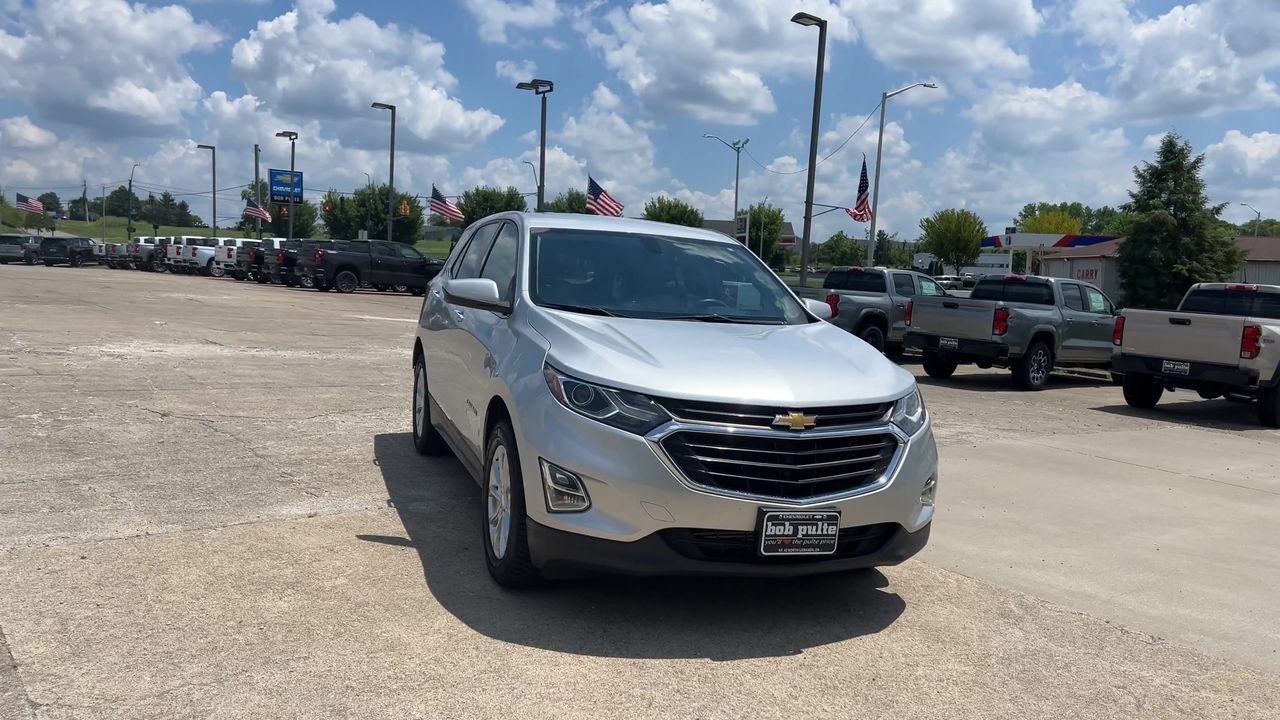 Used 2019 SILVER ICE METALLIC Chevrolet LT image 3