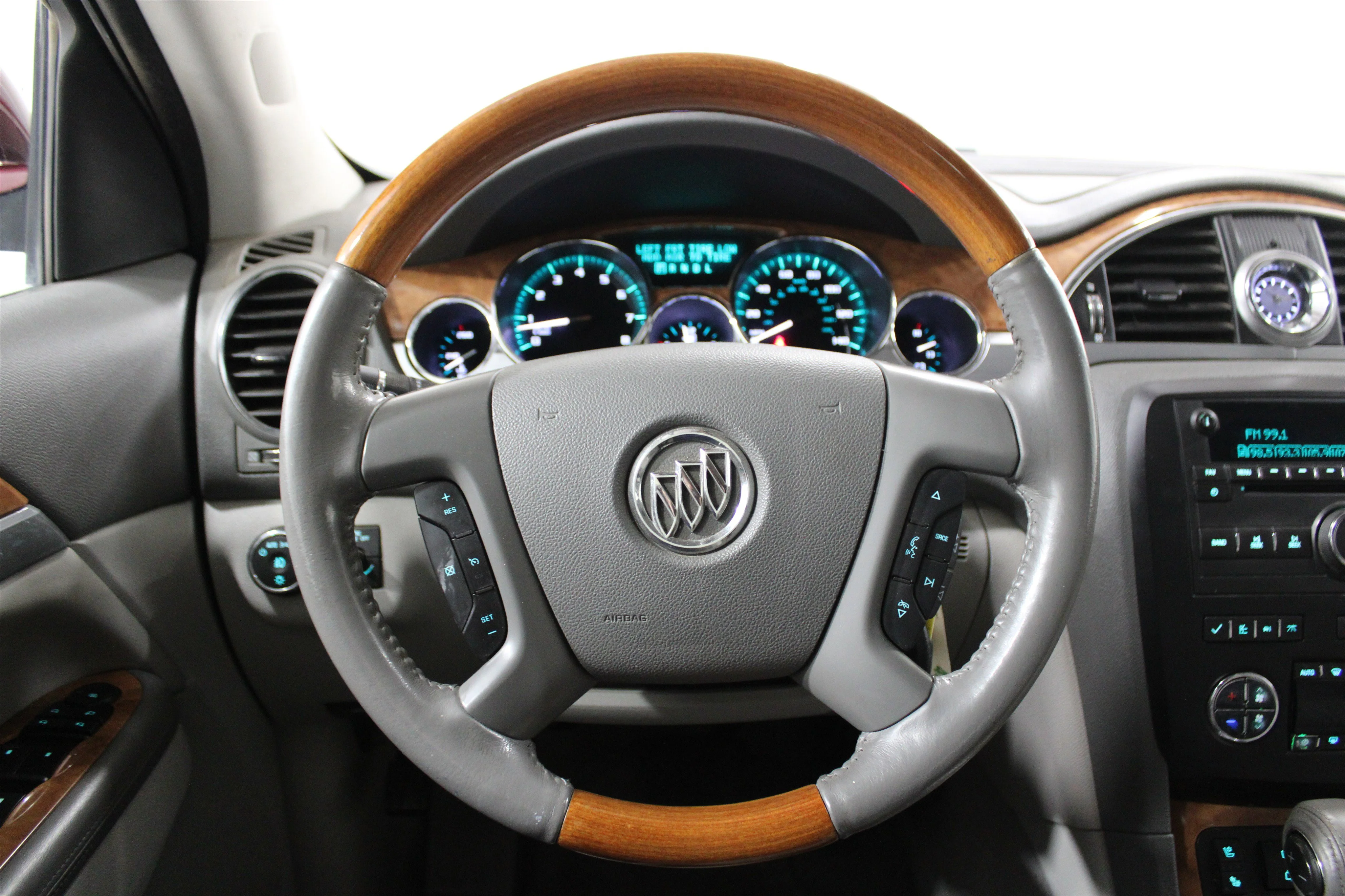 2011 Buick Enclave CXL-2 - Photo 9