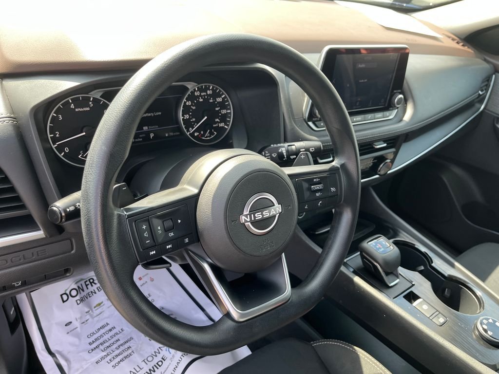 Used 2023 Blue Nissan S image 14