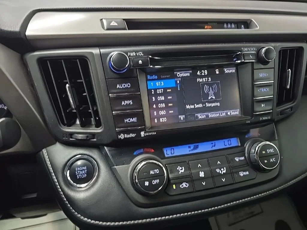 Used 2018 Black Toyota XLE image 25