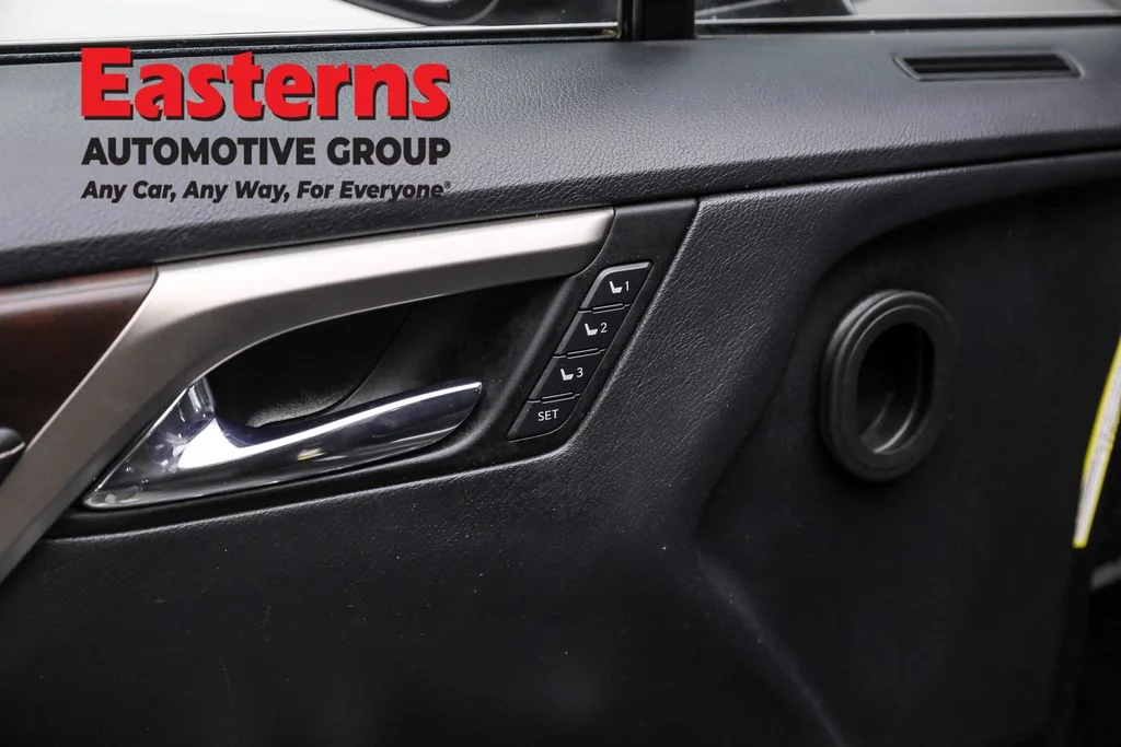 Used 2022 Black Lexus 450h image 22