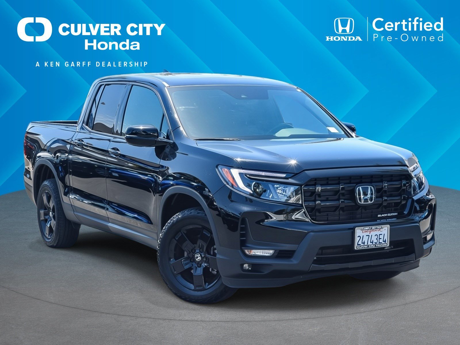 2025 Honda Ridgeline Black Edition's photo