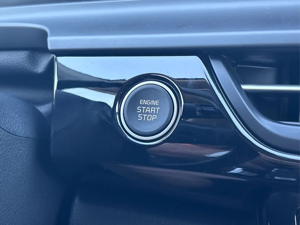 2025 Kia Seltos S - Photo 20
