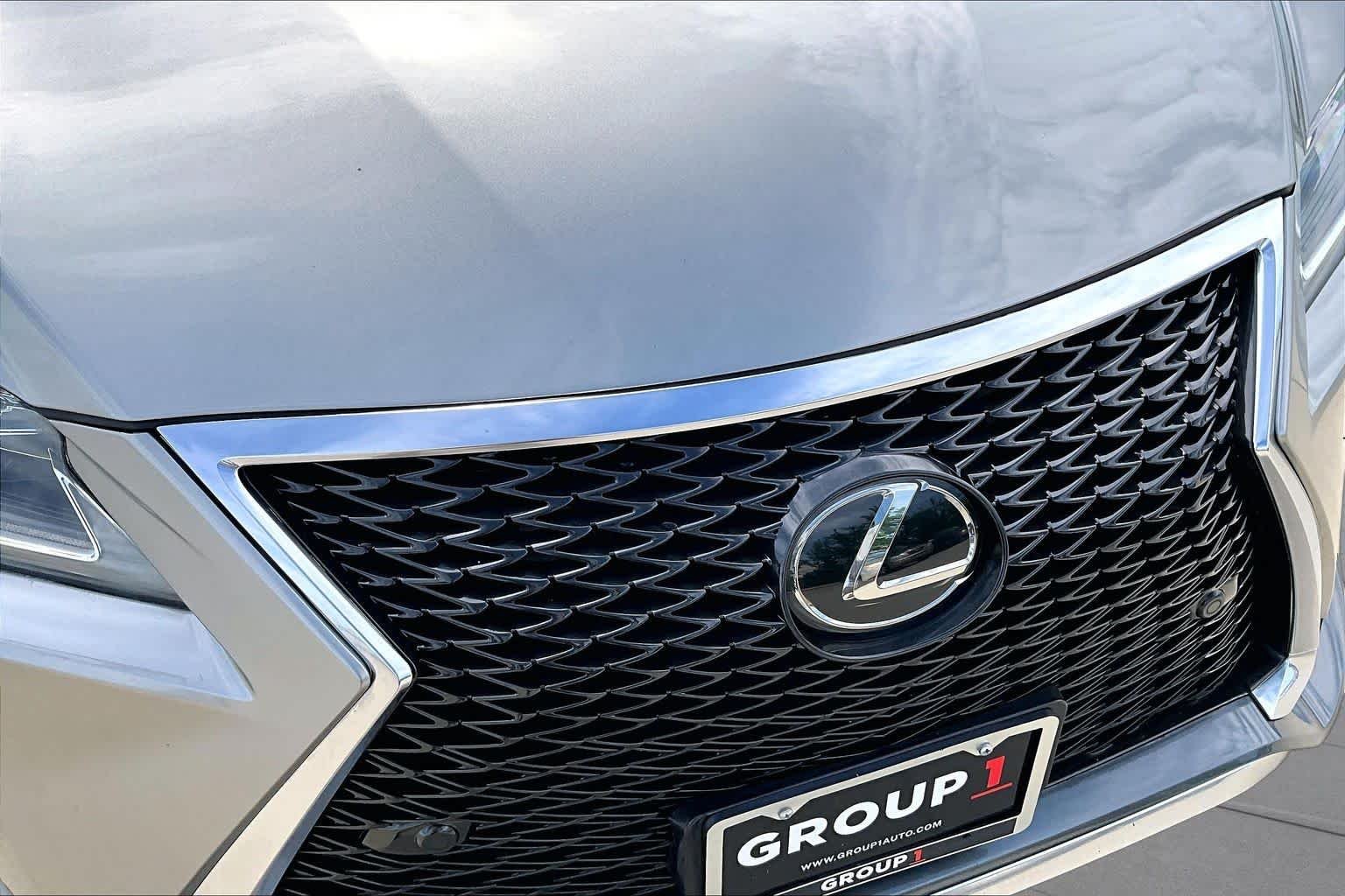 Used 2017 Atomic Silver Lexus  image 29