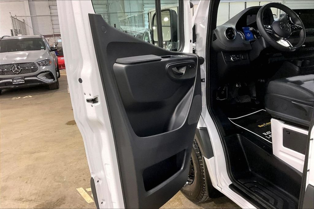 2026 Mercedes-Benz Sprinter Cargo Van Base - Photo 15