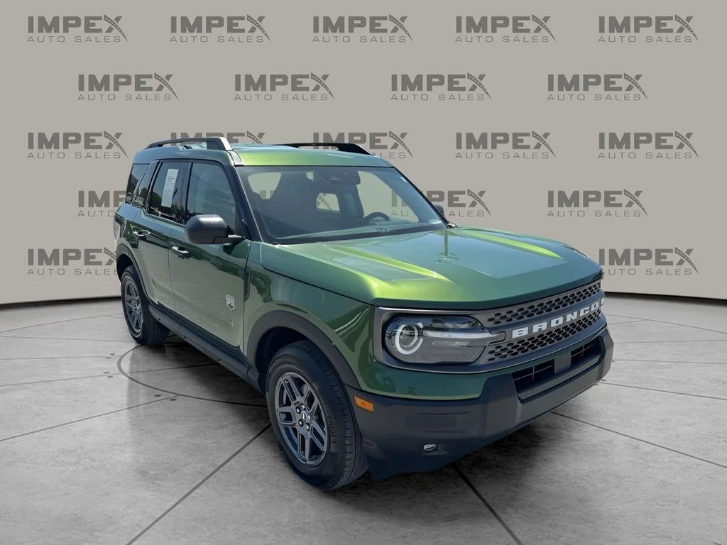 Used 2025 Green Ford Big Bend image 7