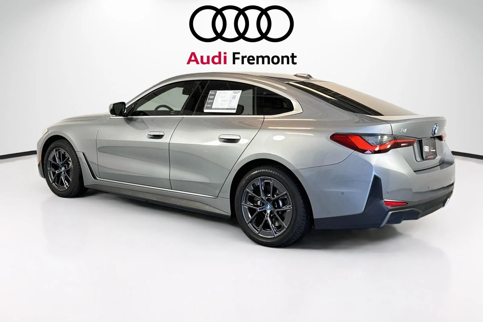 Used 2023 Skyscraper Grey Metallic BMW eDrive40 image 8
