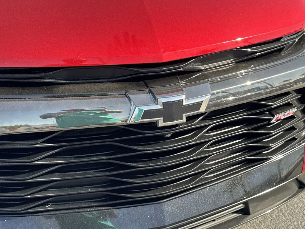 Used 2023 Red Chevrolet RS image 31