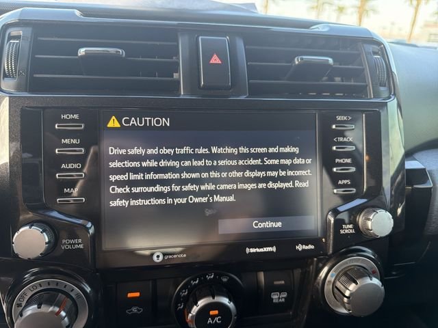 2020 Toyota 4Runner Off-Road - Photo 20