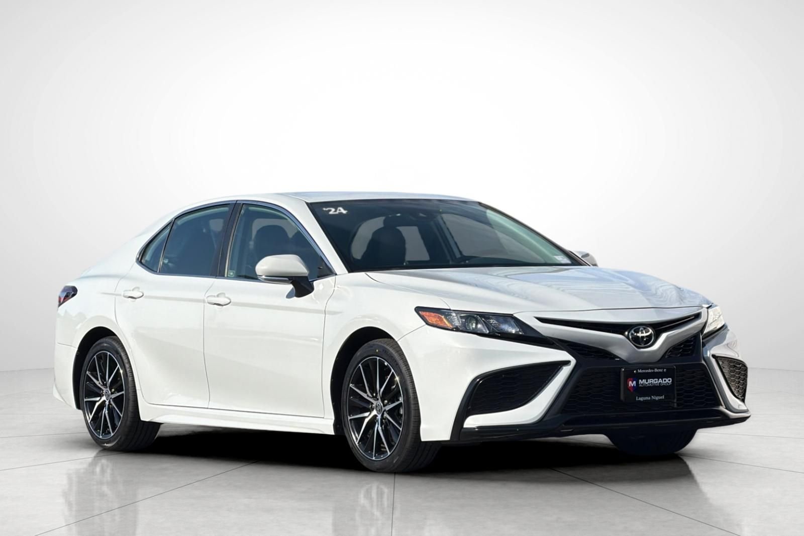 Used 2024 White Toyota SE image 26