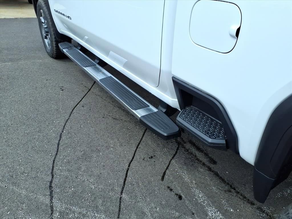 2026 GMC Sierra 2500HD SLT - Photo 6