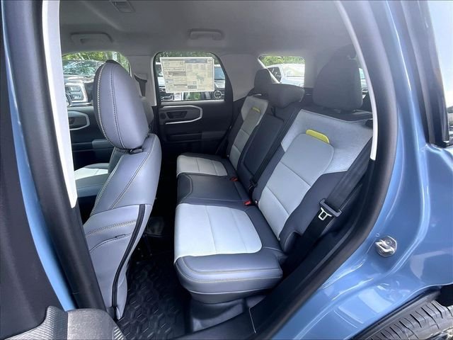 New 2026 Azure Gray Metallic Tri-Coat Ford Badlands image 11