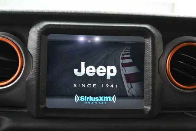 Used 2021 Blue Jeep Mojave image 21