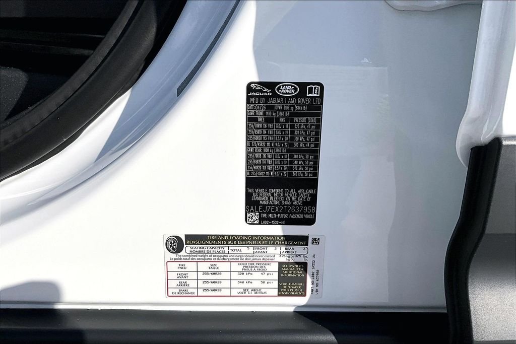 New 2026 FUJI WHITE Land Rover S image 8