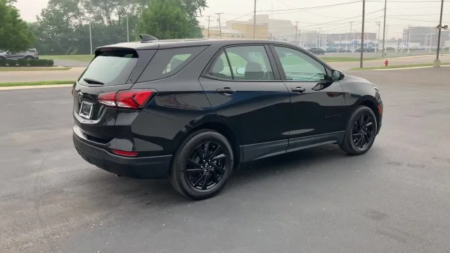 2024 Chevrolet Equinox LS - Photo 8
